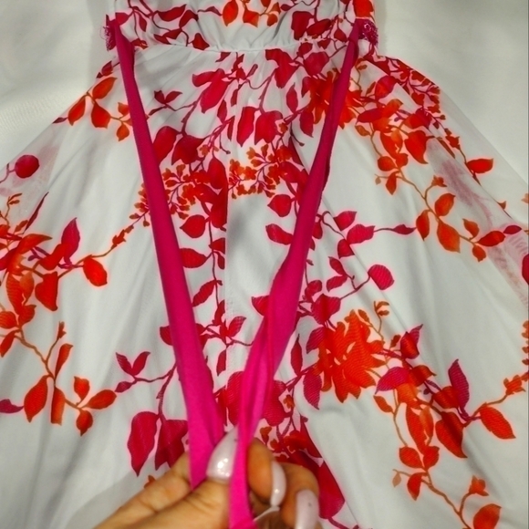 SPEECHLESS floral sequin dress girls size 12 - Picture 11 of 12